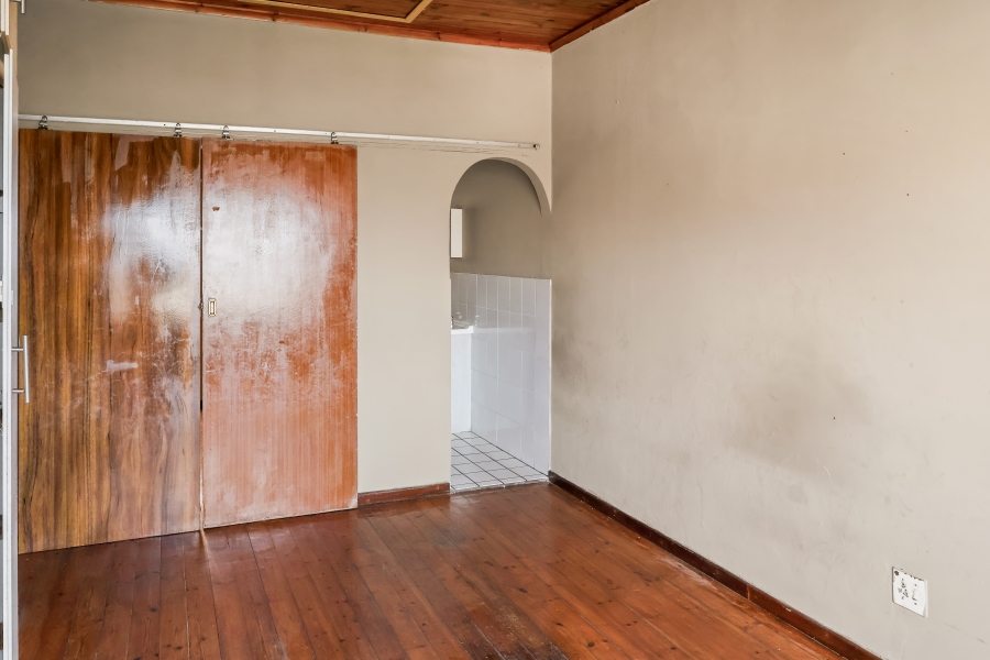 2 Bedroom Property for Sale in Quigney Eastern Cape
